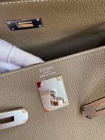 Hermes Kelly Retourne 32 Handmade Bag In Taupe Clemence Leather - Image 3