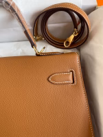 Hermes Kelly Sellier 32 Handmade Bag In Gold Epsom Calfskin - Image 8