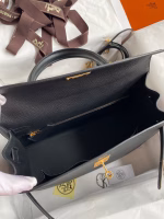 Hermes Kelly Sellier 32 Handmade Bag In Black Epsom Calfskin - Image 4