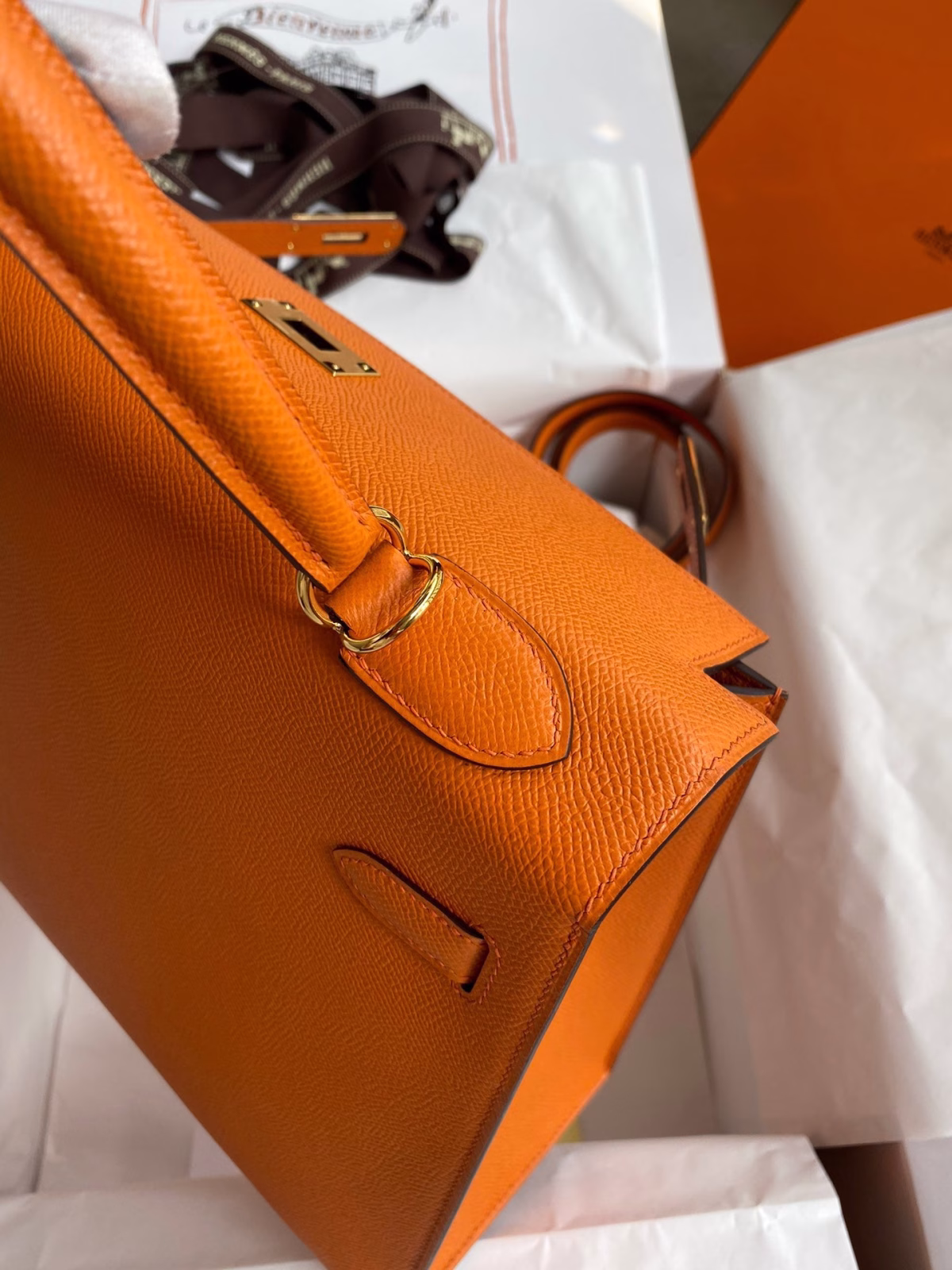 Hermes Kelly Sellier 32 Handmade Bag In Orange Epsom Calfskin - Image 4