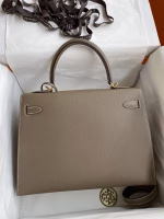 Hermes Kelly Sellier 32 Handmade Bag In Taupe Epsom Calfskin - Image 6