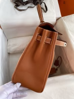 Hermes Kelly Lakis 32 Handmade Bag In Gold Swift Calfskin - Image 9