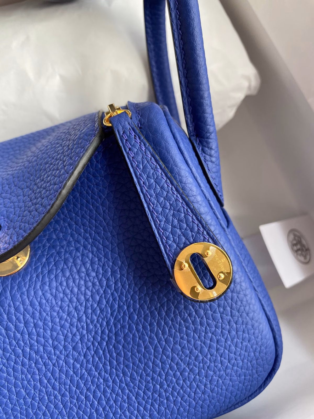 Hermes Mini Lindy Handmade Bag In Blue Electric Clemence Leather - Image 7