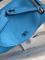 Hermes Mini Lindy Handmade Bag In Blue Frida Clemence Leather - Image 9