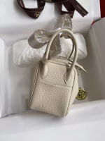 Hermes Mini Lindy Handmade Bag In Craie Clemence Leather - Image 6