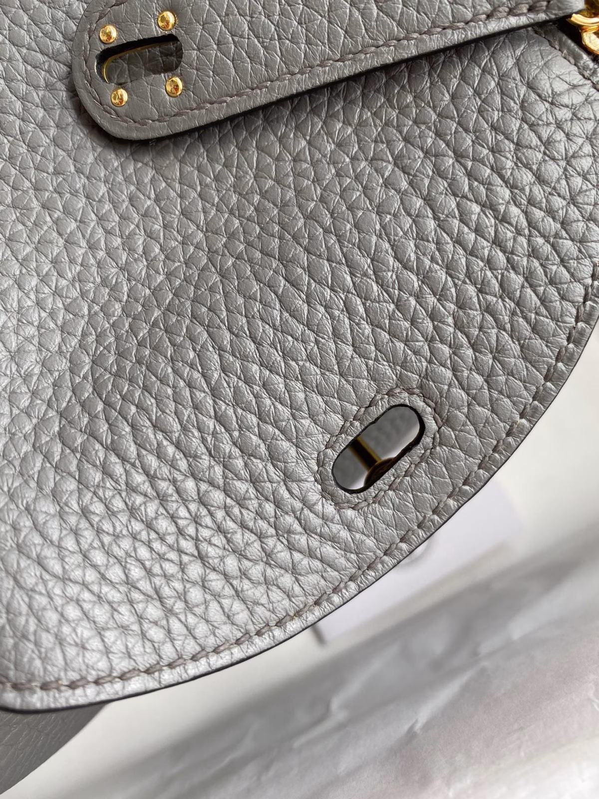 Hermes Mini Lindy Handmade Bag In Gris Meyer Clemence Leather - Image 9