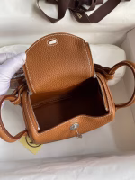 Hermes Mini Lindy Handmade Bag In Gold Clemence Leather - Image 3
