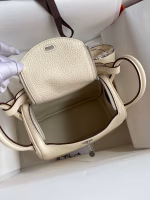 Hermes Mini Lindy Handmade Bag In Nata Clemence Leather - Image 3