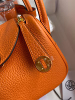 Hermes Mini Lindy Handmade Bag In Orange Clemence Leather - Image 7