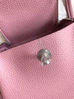 Hermes Mini Lindy Handmade Bag In Pink Clemence Leather - Image 5