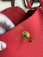 Hermes Mini Lindy Handmade Bag In Rose Lipstick Clemence Leather - Image 4