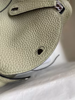 Hermes Mini Lindy Handmade Bag In Sauge Clemence Leather - Image 7