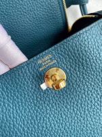 Hermes Mini Lindy Handmade Bag In Vert Bosphore Clemence Leather - Image 4