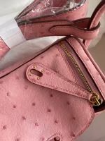 Hermes Mini Lindy Handmade Bag In Rose Sakura Ostrich Leather - Image 3
