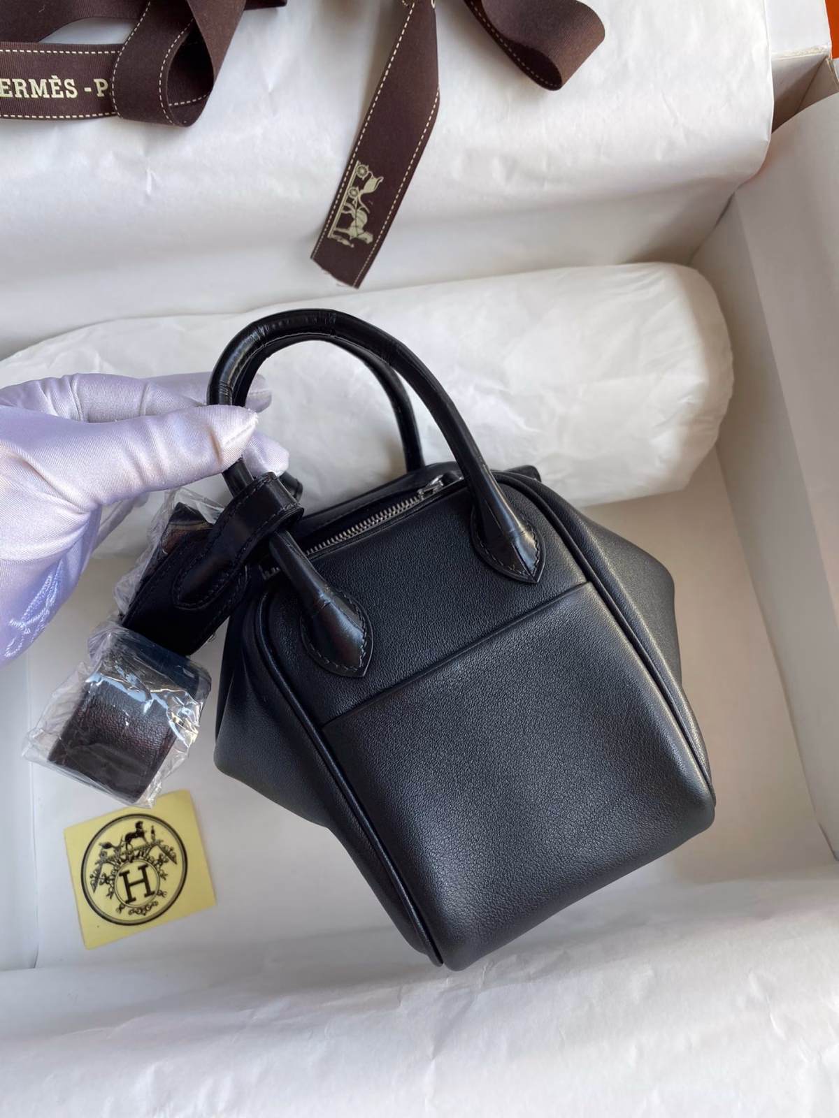 Hermes Mini Lindy Handmade Bag In Black Swift Leather - Image 6