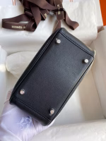 Hermes Mini Lindy Handmade Bag In Black Swift Leather - Image 9