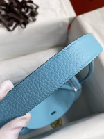Hermes Lindy 26 Handmade Bag In Blue Atoll Clemence Leather - Image 6