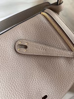 Hermes Lindy 26 Handmade Bag In Gris Asphalt Clemence Leather - Image 4