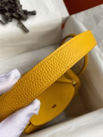 Hermes Lindy 26 Handmade Bag In Jaune Ambre Clemence Leather - Image 5