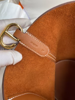 Hermes In The Loop 18 Handmade Bag in Gold Clemence Leather - Image 2