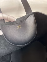 Hermes In The Loop 18 Handmade Bag in Black Clemence Leather - Image 2