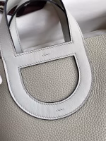 Hermes In The Loop 18 Handmade Bag in Pearl Grey Clemence Leather - Image 7