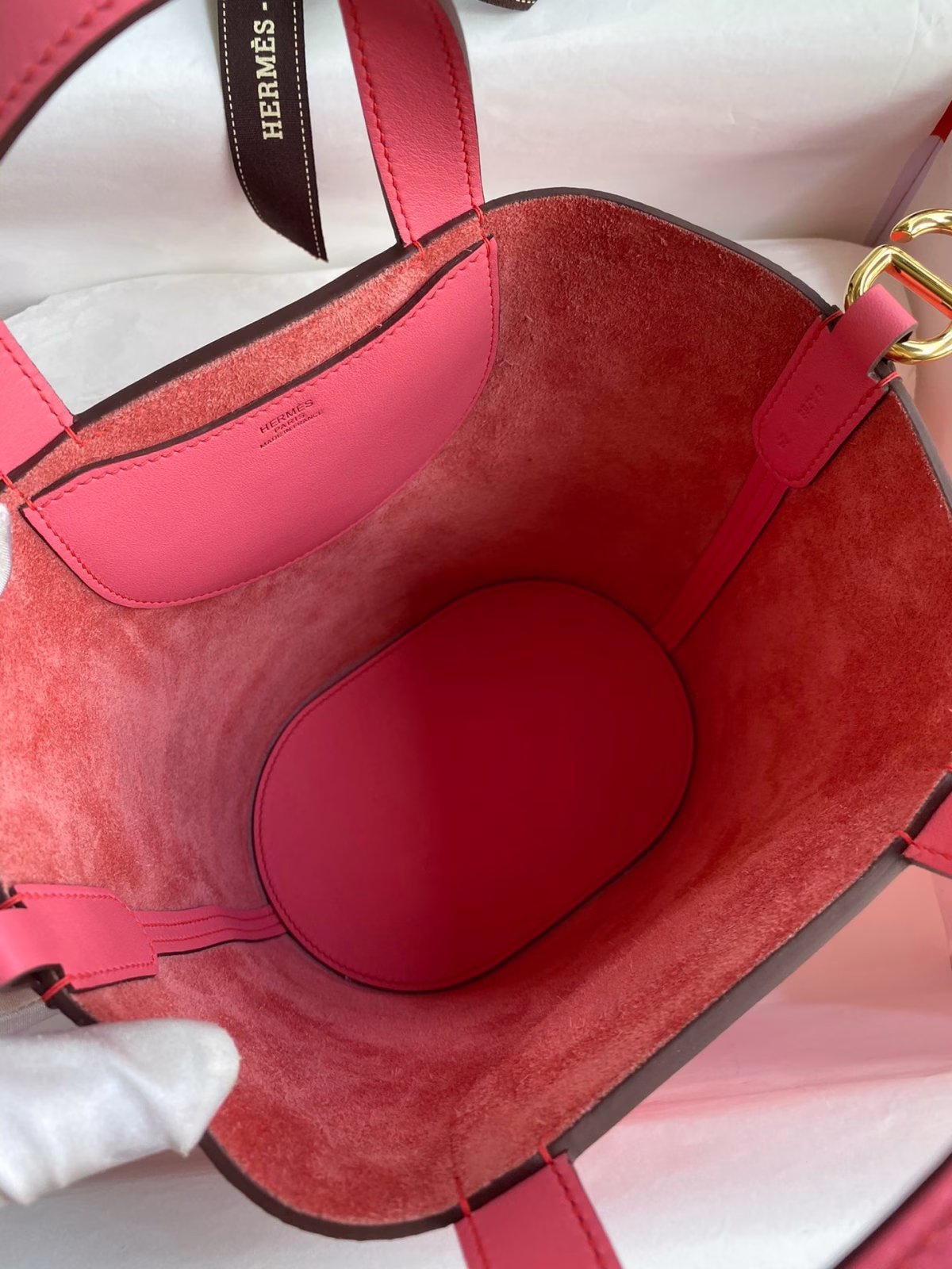 Hermes In The Loop 18 Handmade Bag in Rose Lipstick Clemence Leatherther - Image 8