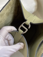 Hermes In The Loop 18 Handmade Bag in Sauge Clemence Leatherther - Image 5