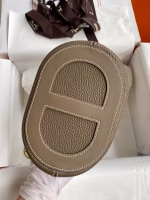 Hermes In The Loop 18 Handmade Bag in Taupe Clemence Leatherther - Image 4