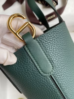 Hermes In The Loop 18 Handmade Bag in Vert Cypres Clemence Leather - Image 8