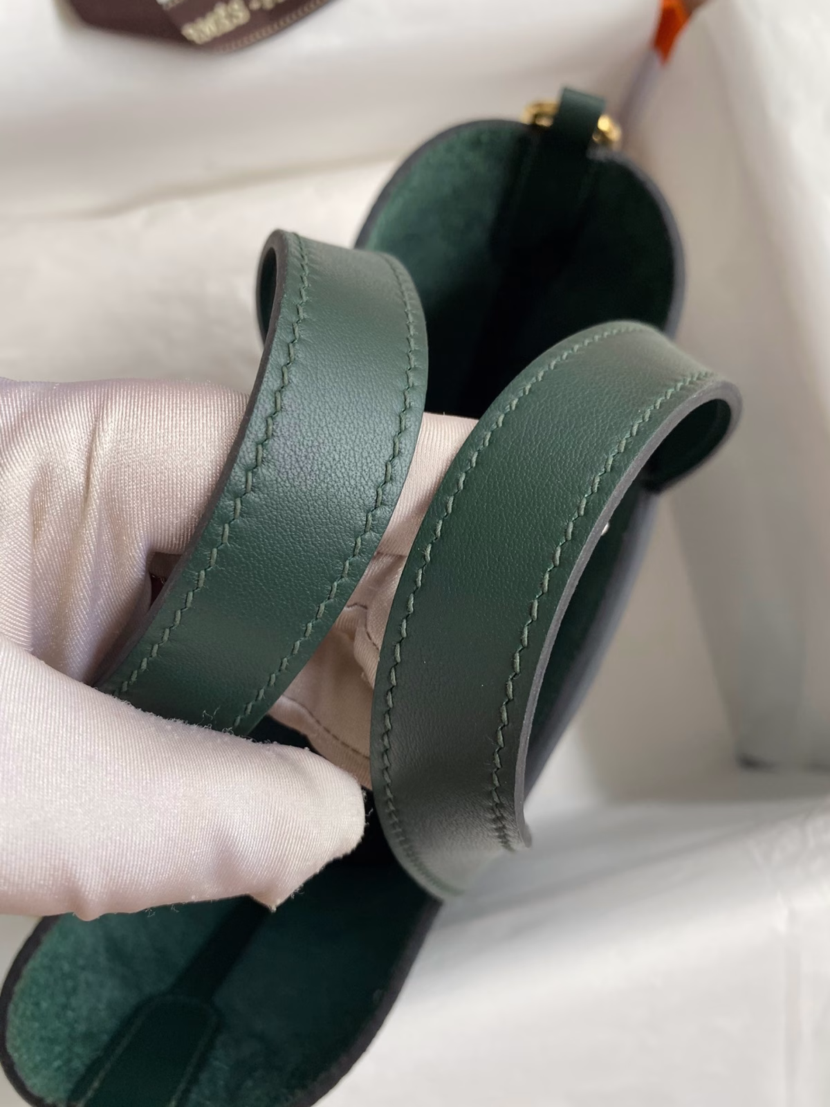 Hermes In The Loop 18 Handmade Bag in Vert Cypres Clemence Leather - Image 2