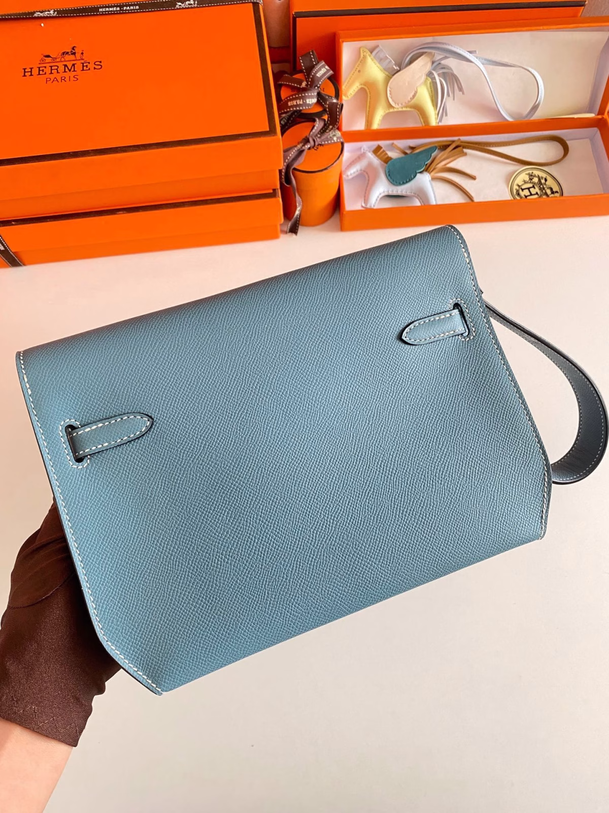 Hermes Kelly Depeches 25 Pouch in Blue Jean Epsom Calfskin - Image 6