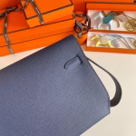Hermes Kelly Depeches 25 Pouch in Blue Saphir Epsom Calfskin - Image 5