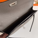 Hermes Kelly Depeches 25 Pouch in Etain Epsom Calfskin - Image 8
