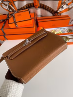 Hermes Kelly Depeches 25 Pouch in Gold Epsom Calfskin - Image 5