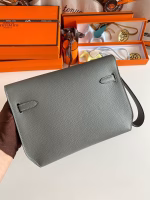 Hermes Kelly Depeches 25 Pouch in Vert Amande Epsom Calfskin - Image 7