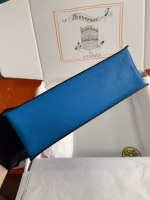 Hermes Kelly Danse II Handmade Bag In Blue Hydra Evercolor Calfskin - Image 3