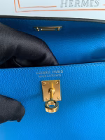 Hermes Kelly Danse II Handmade Bag In Blue Hydra Evercolor Calfskin - Image 8