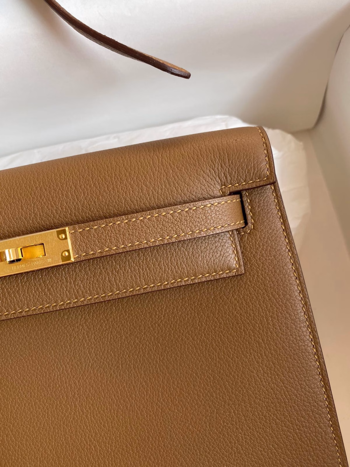 Hermes Kelly Danse II Bag In Beige de Weimar Evercolor Calfskin - Image 7