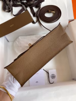 Hermes Kelly Danse II Bag In Beige de Weimar Evercolor Calfskin - Image 4