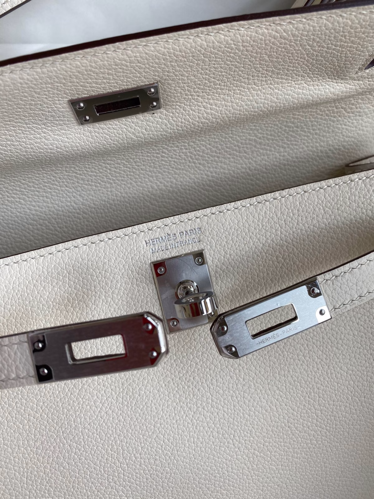 Hermes Kelly Danse II Bag In Nata Evercolor Calfskin - Image 9