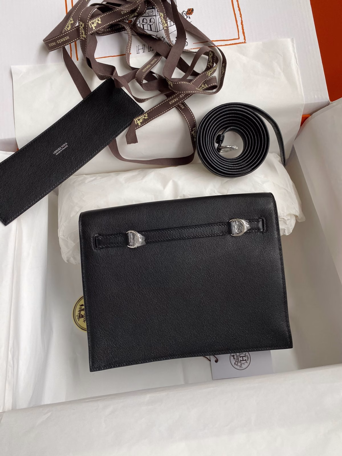 Hermes Kelly Danse II Handmade Bag In Black Evercolor Calfskin - Image 6