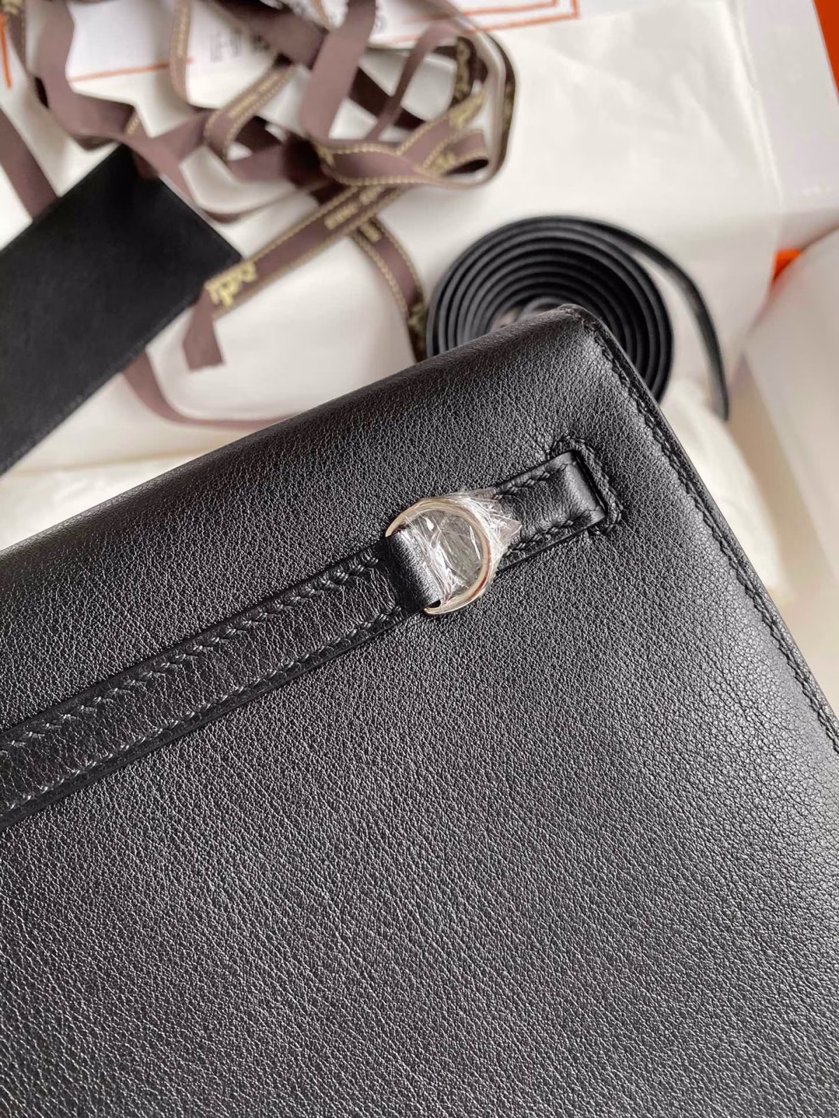 Hermes Kelly Danse II Handmade Bag In Black Evercolor Calfskin - Image 8