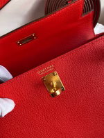 Hermes Kelly Danse II Handmade Bag In Red Evercolor Calfskin - Image 5