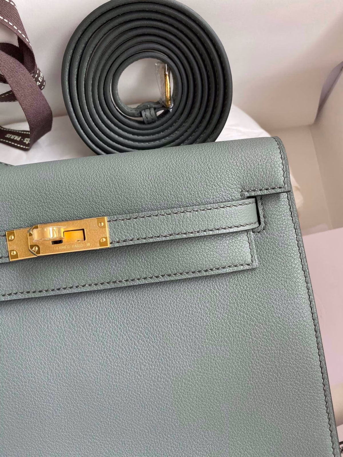 Hermes Kelly Danse II Bag In Vert Amande Evercolor Calfskin - Image 8