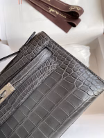 Hermes Kelly Pochette Handmade Bag In Graphite Matte Alligator Leather - Image 8