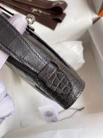 Hermes Kelly Pochette Handmade Bag In Graphite Matte Alligator Leather - Image 3