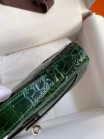 Hermes Kelly Pochette Handmade Bag In Vert Fonce Shiny Alligator Leather - Image 2