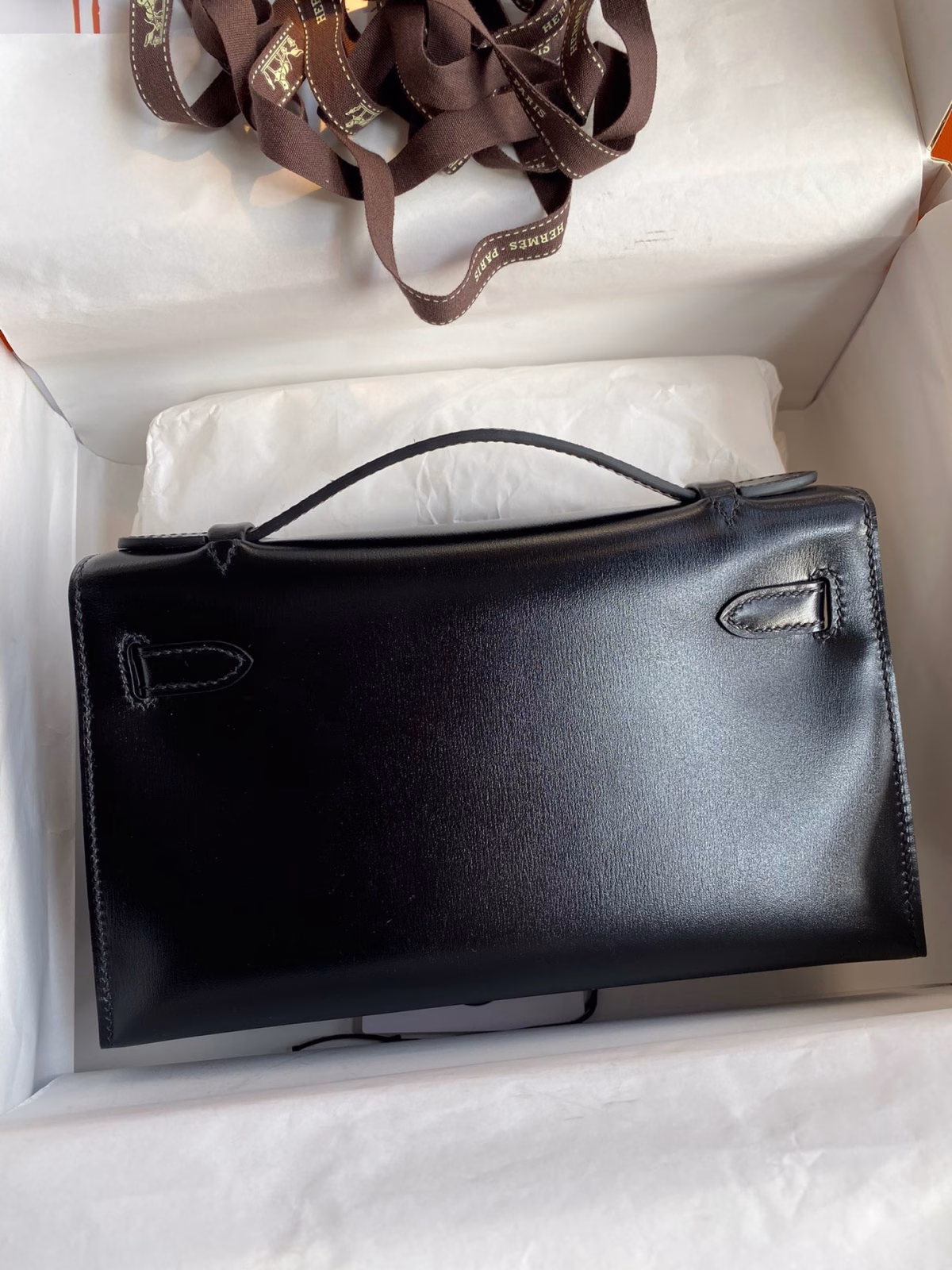 Hermes Kelly Pochette Handmade Bag In Black Box Calfskin - Image 6
