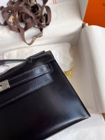 Hermes Kelly Pochette Handmade Bag In Black Box Calfskin - Image 8
